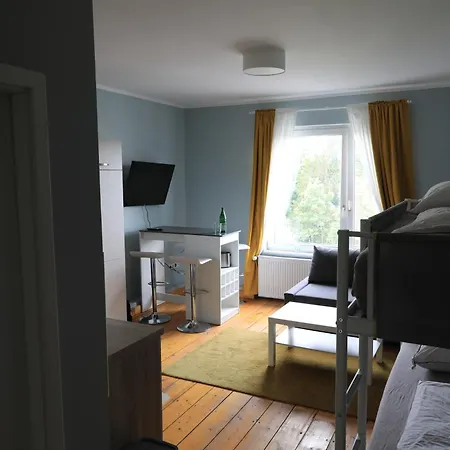 Apartment 06 *
